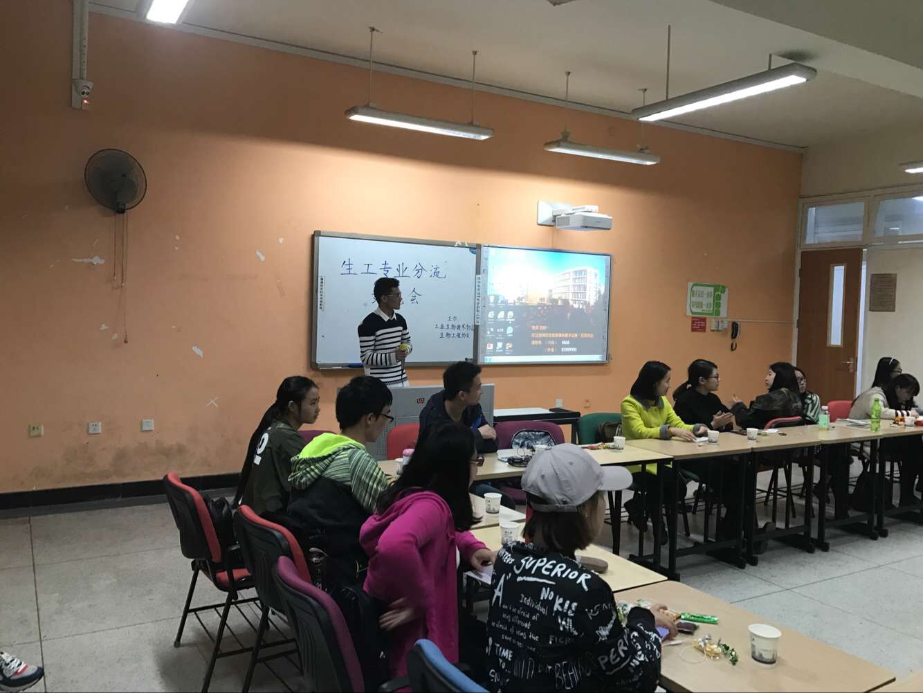 QQ图片20161206161738.jpg